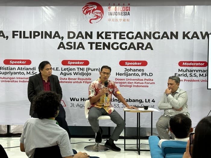 Sengketa Wilayah China–Filipina di Laut China Selatan, Indonesia Harus Bagaimana?