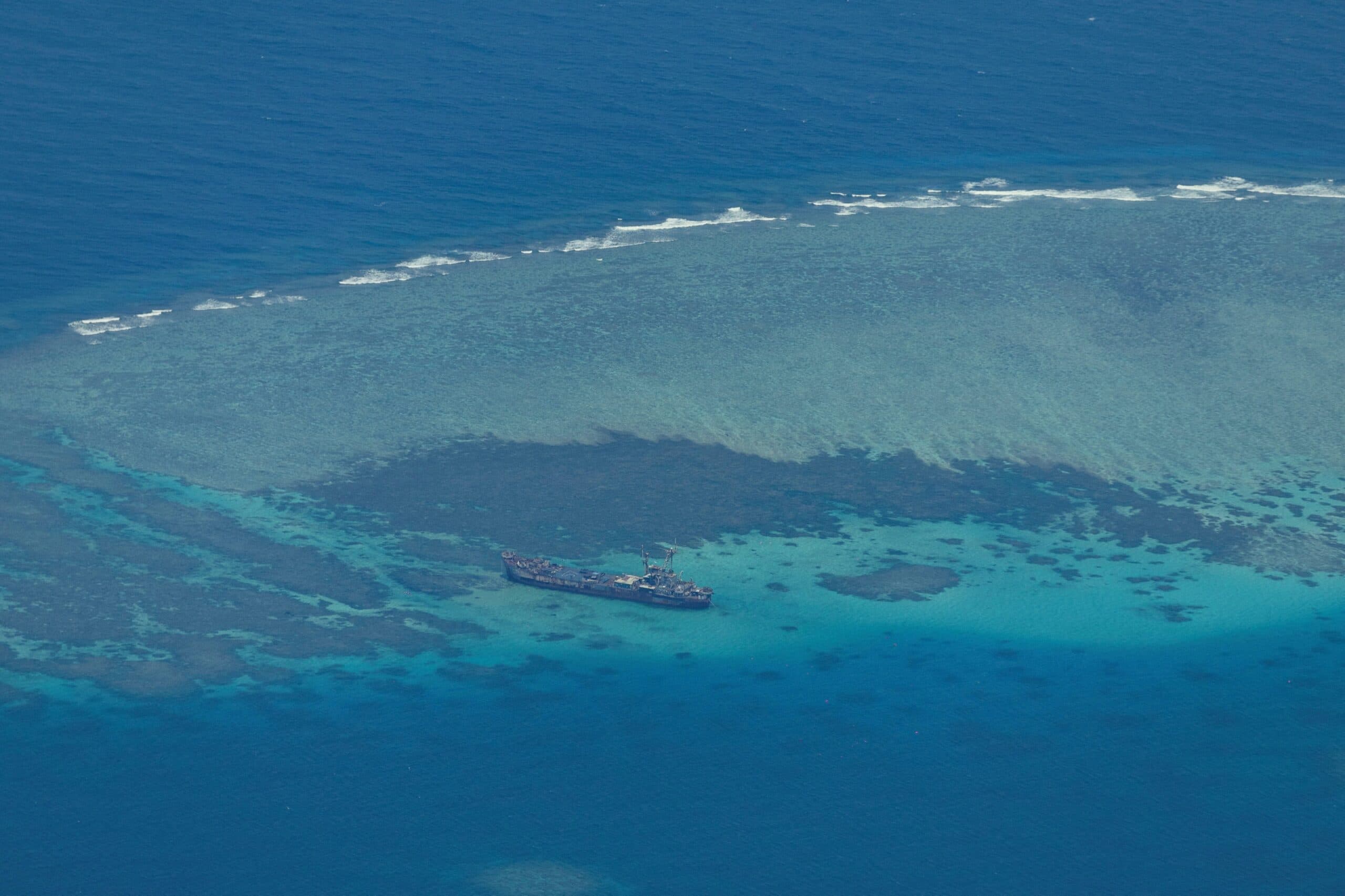KEHADIRAN CHINA DI LAUT NATUNA UTARA DAN PERAN COAST GUARD